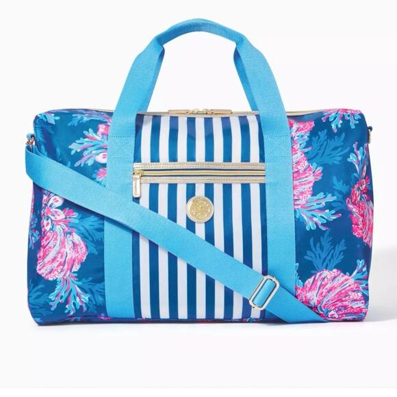 Lilly Pulitzer Overnight Duffle Weekender Bag For the Fans w/pouch new blue pink - Picture 1 of 12